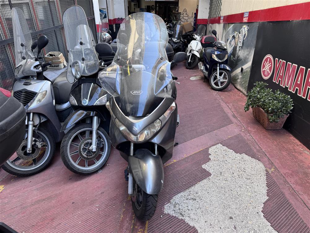 BURGMAN 200
