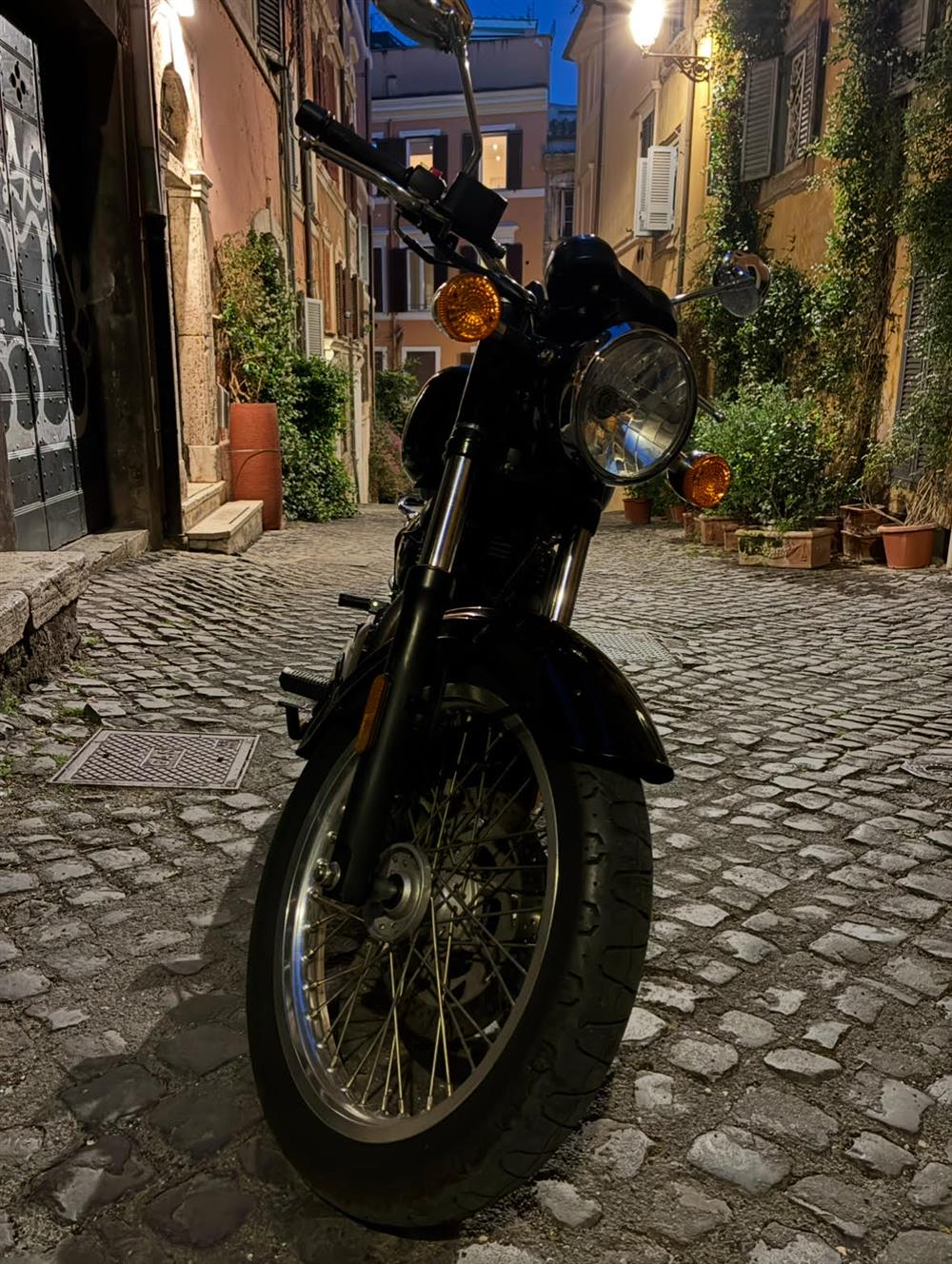 BENELLI IMPERIALE 400